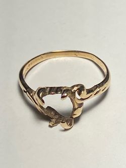 10Kt Gold 1.4 Grams Ring. Size 5 1/2 . Add Your Stone