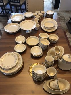 Lenox China Dinner Set (1980s)