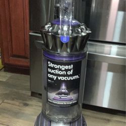 Dyson , Stronger Suction Of Any Vacuum 