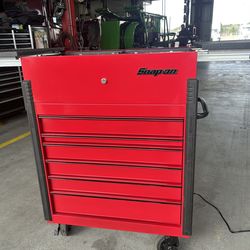 Snap on oversized roll cart. Extra deep