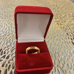 Adjustable gold plated ring