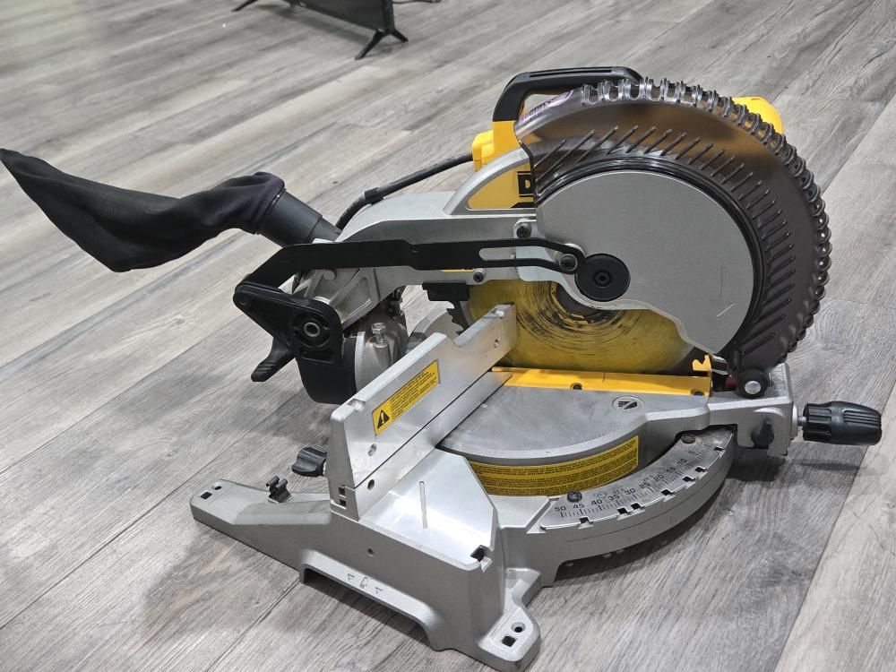 Dewalt Miter Saw