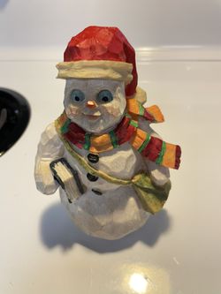 Vintage Resin Snowman Vintage Resin Textured Off-White Snowman Figurine. Red Hat, Green, yellow Scarf. Lightweight resin. 7.5” tall.