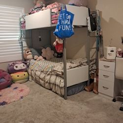 silver metal bunk beds