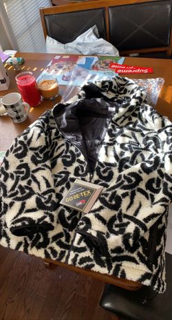 Supreme Celtic Knot Reversible Windstopper Fleece Hooded Jacket
