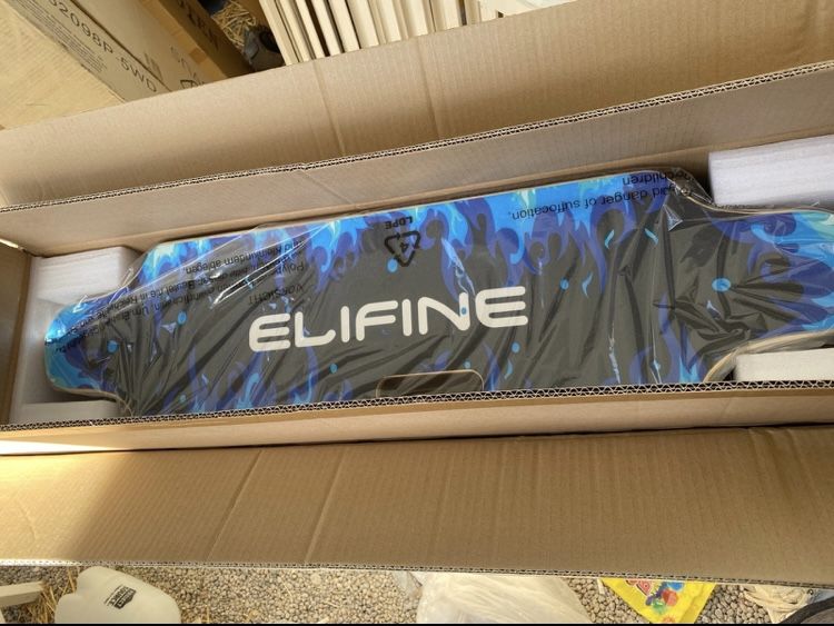 Aceshin Electric Skateboard with Remote, 350W Brushless Motor, 12.4 MPH Max Speed