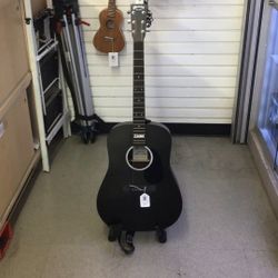 Acoustic Guitar 