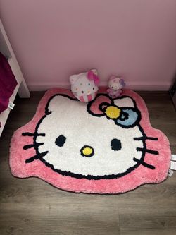 (Offer price) New SANRIO rug and plushies
