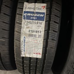 245/75/16 Kumho Tire 🛞