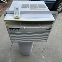 Danby 12,000 BTU AC Unit