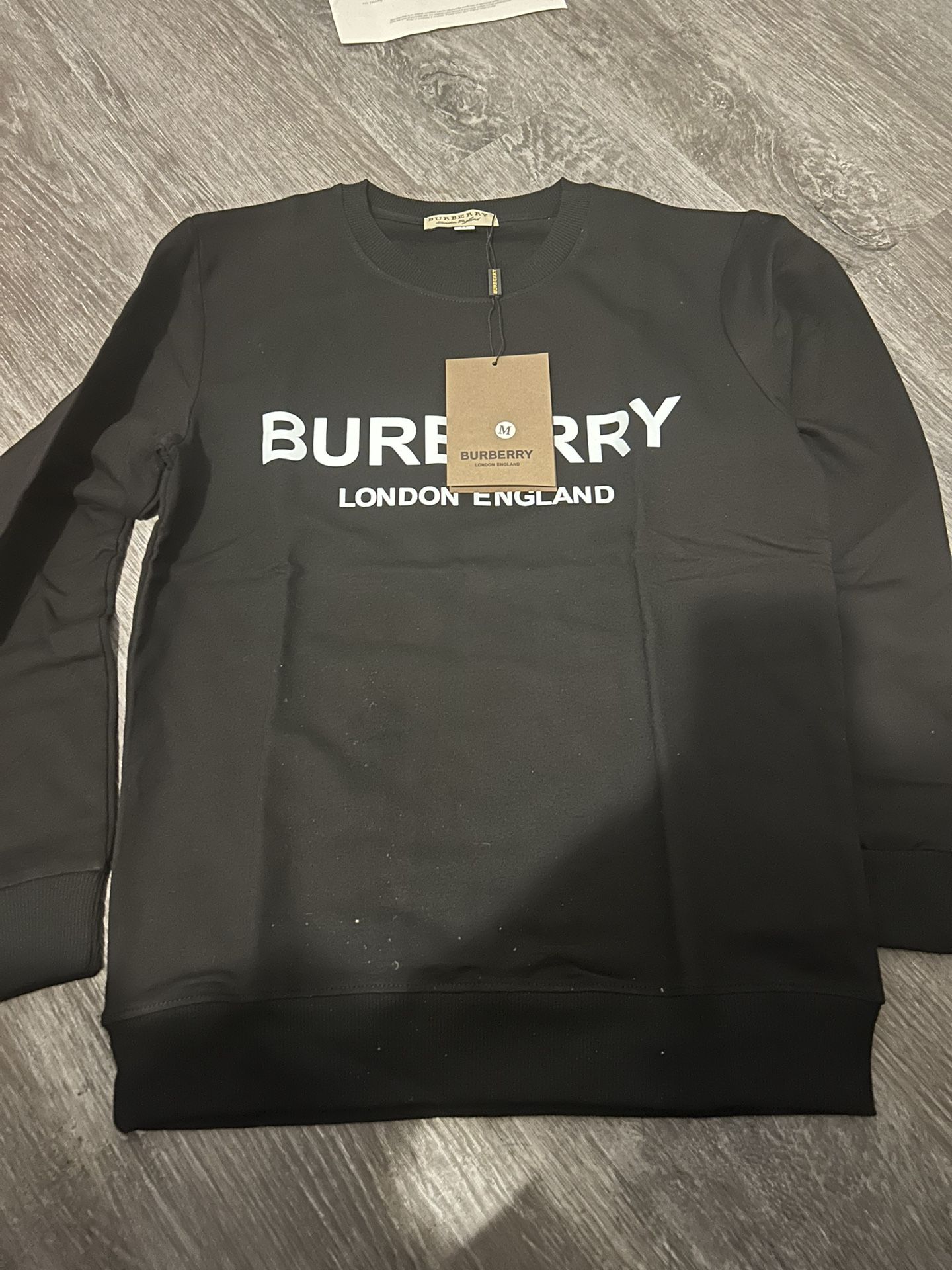 burberry sweater medium