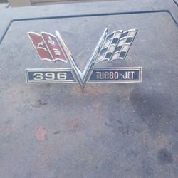 Muscle Car Car Emblem Rare Not Many In Circulation