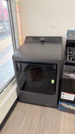 LG MATT BLACK DRYER NEW OPEN BOX