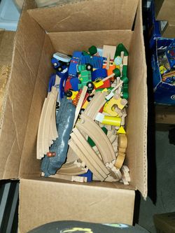 Wood Train Tracks And Accessories