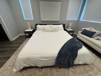 King Sized Metal Bed frame
