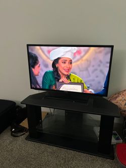 42 inches samsung tv on moving sale.