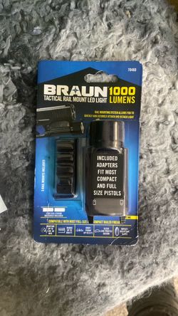 Braun 1000 Lumen Tactical Rail Mount LED Light
