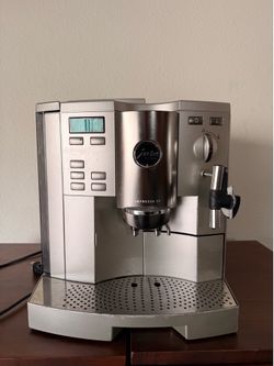 Jura Capresso Impressa S9 Super Automatic Espresso Machine – Powers On – AS IS / Parts or Repair