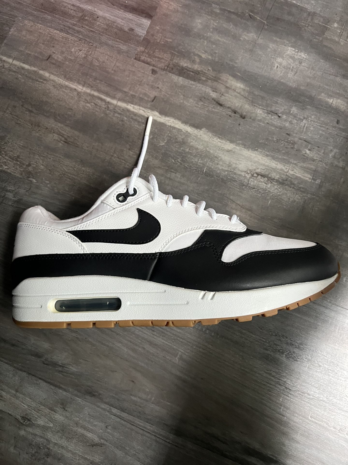 Nike Air Max 1 White Black Gum size 10