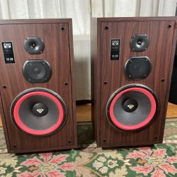 Cerwin Vega VS 120 Speakers USA 