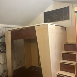 Quality Built Loft Bed With Shelving Underneath 