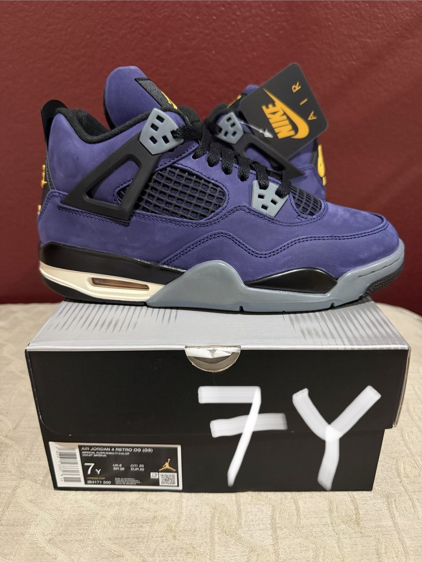 GS SIZE 7Y / WOMENS 8.5 NIKE AIR JORDAN 4 LAKERS PURPLE