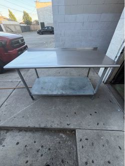 Prep table