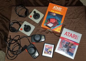 Atari 2600 controllers and games