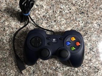 Logitech pc gaming controllers