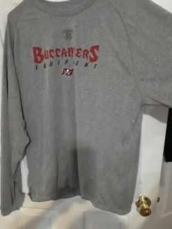 Long Sleeve Buccaneers T -Shirt
