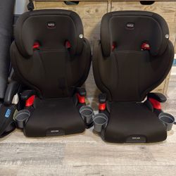 BRITAX SKYLINE 2 car seats in excellent condition 