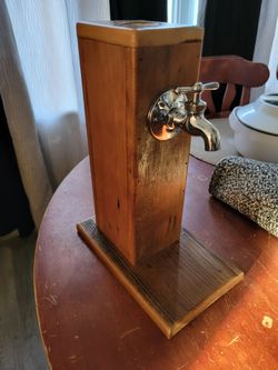 Wine / Liquor despenser