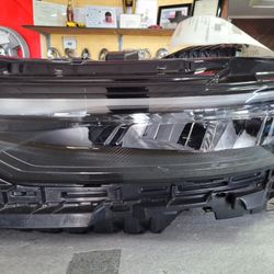 2021 - 24 - JEEP GRAND CHEROKEE - LEFT - HEADLIGHT 