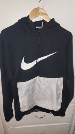 Men's Nike Dri-FIT Sport Clash Pullover Training Hoodie Black/White Sz S DM8131