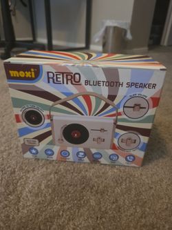 NEW Retro Blueyooth Speaker - Local Pickup, Cash Preferred