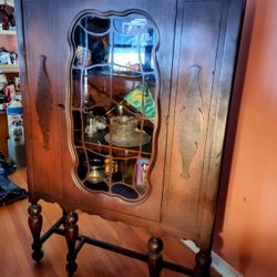 Beautiful Antique China Cabinet 