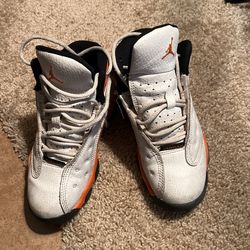 Boys shoes