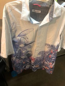 XXL Tommy Bahama Nice 👍🏼 100% cotton collared shirt . Must come to H.B, OC
