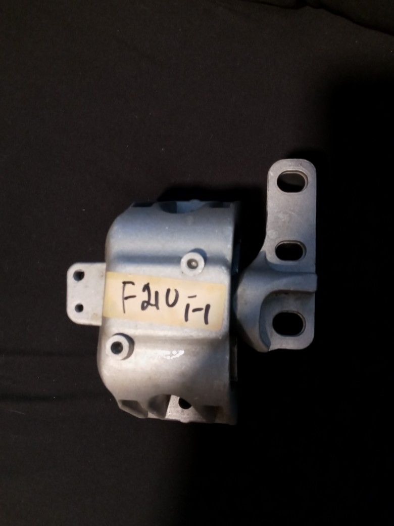 Vw Jetta Motor Mount (2000-2010)