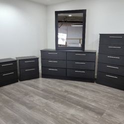 DRESSER WHIT MIRROR, CHEST AND TWO NIGHTSTANDS - CÓMODA CON ESPEJO , GAVETERO Y DOS MESITAS DE NOCHE  