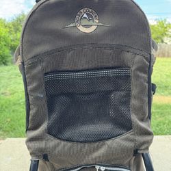 Cross Country Hiking Bag Snuggi