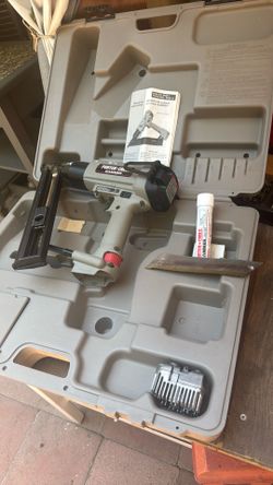 Pistola De Clavos  Porter Cable  Banner.  Trabajándo $120 Firme 