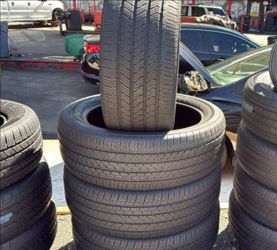285 45 21 Bridgestone Alenza Set of 4 Used Very Clean Condition