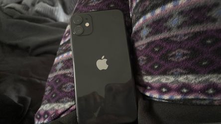 iPhone 11 (black)