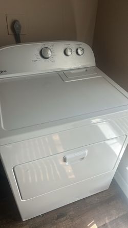 Washer and dryer set (white)