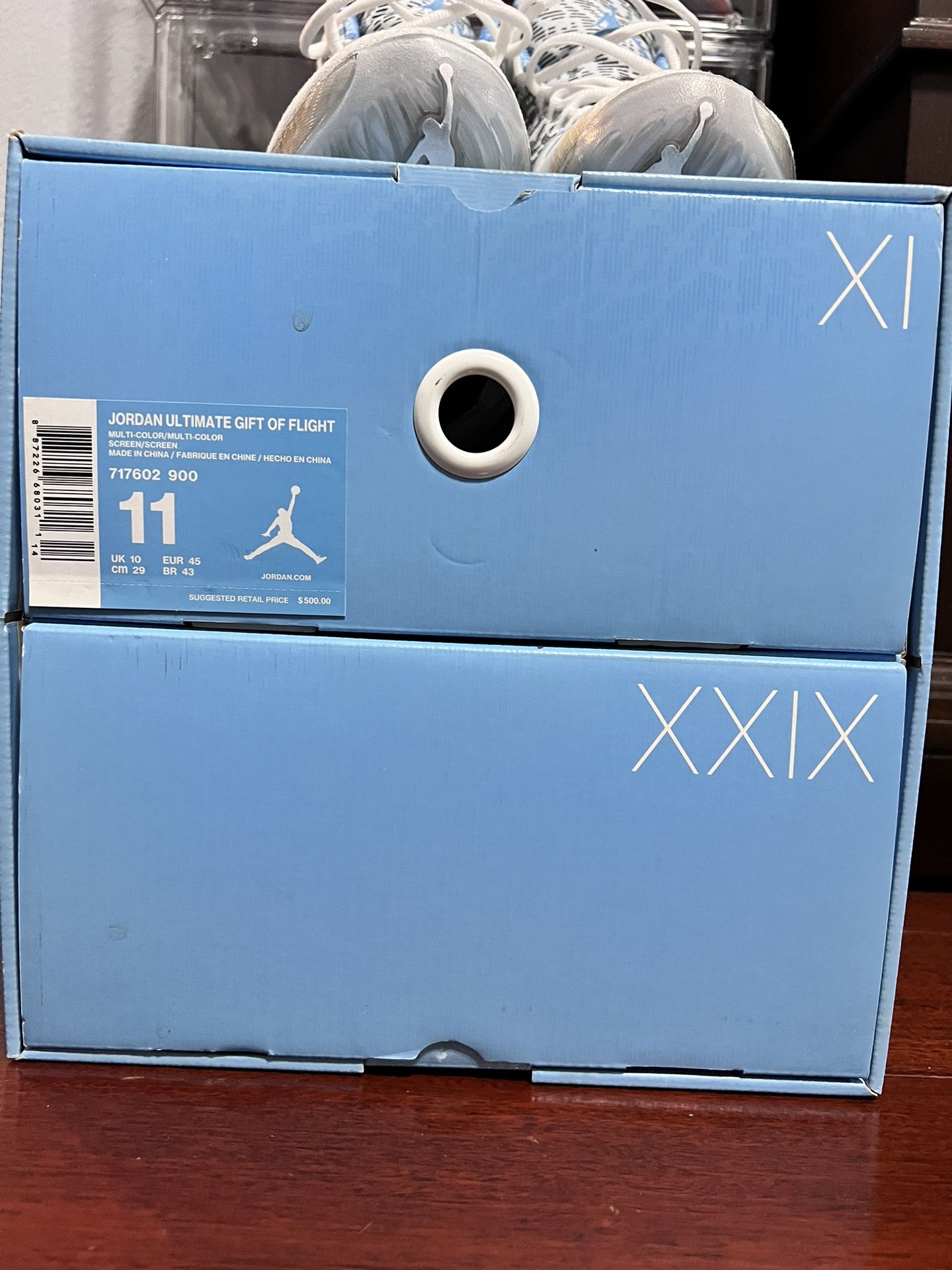 Nike jordan 11 Pantone