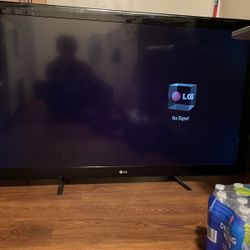 LG TV 50in
