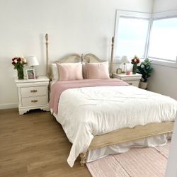 Queen bed frame + mattress
