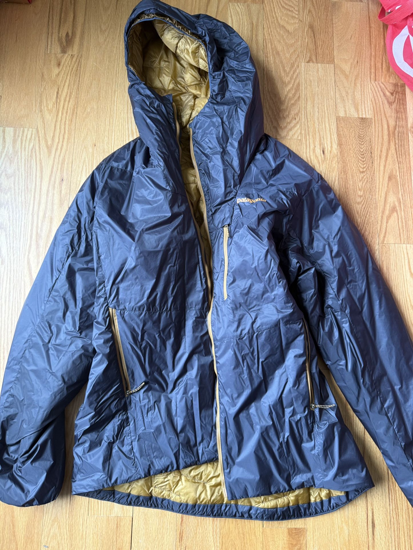 Patagonia Dead Air Space Ultra Light 