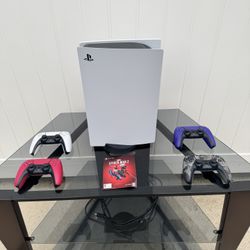 Sony PlayStation 5 (White) Bundle – Excellent Condition